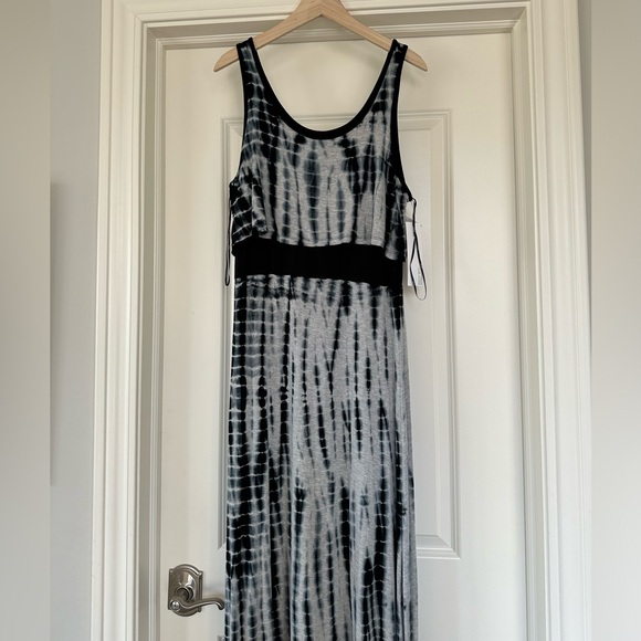 NWT Kensie MAXI dress FOG MELANGE COMBO Women Size Med BLACK BLUE WHITE GRAY - Picture 3 of 12